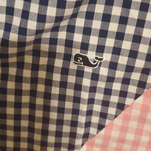 Vineyard vines whale shirt - Picture 4 of 8